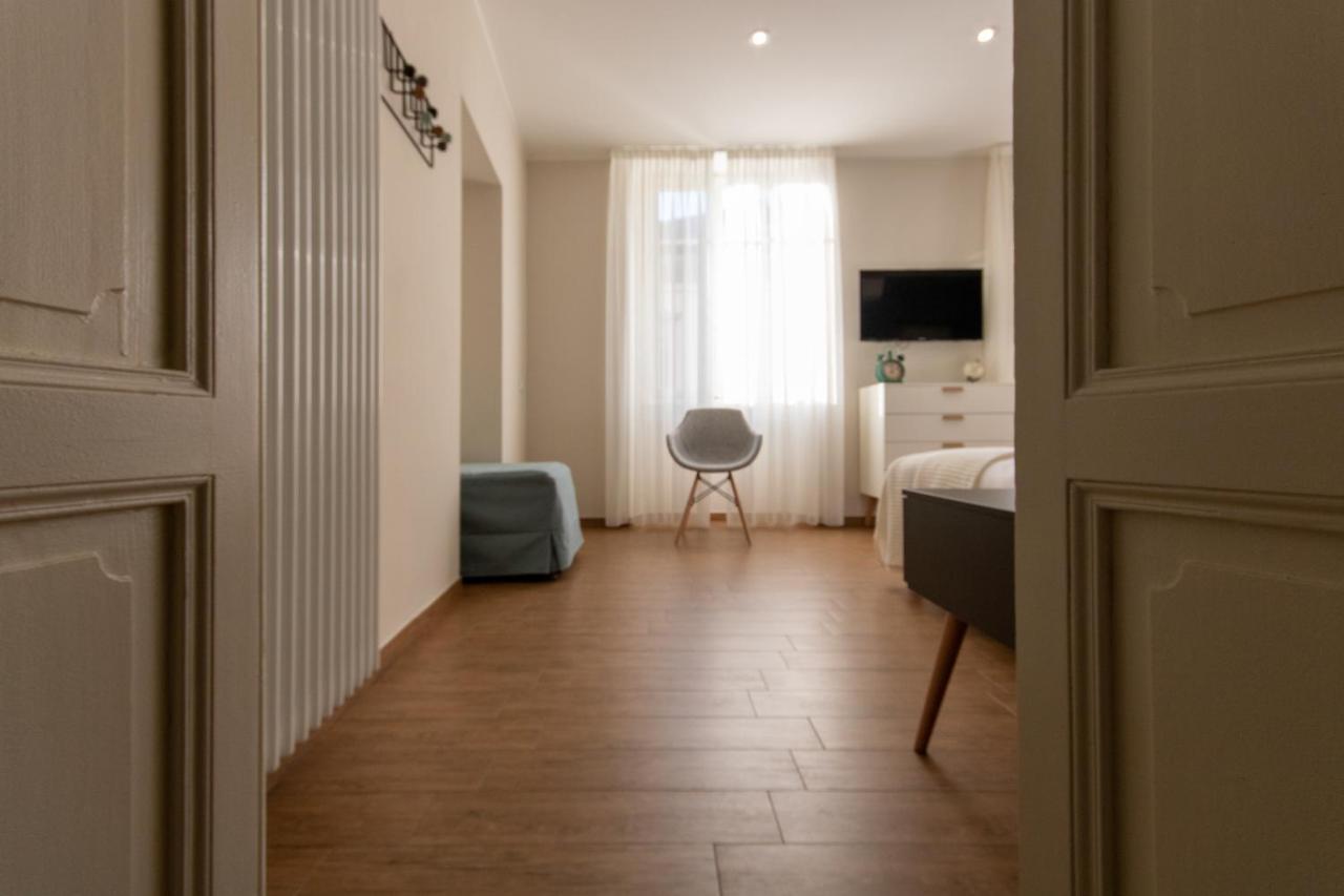 Aqualago Casa Vacanze Apartment D Вербанія Екстер'єр фото
